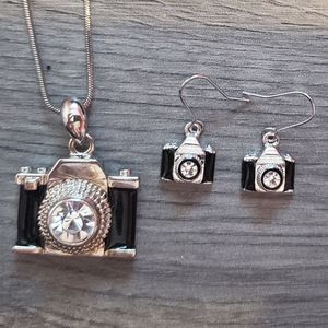Matching Camera Jewelry Set